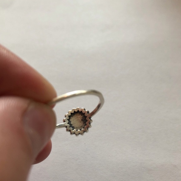 Ring - Picture 2 of 3